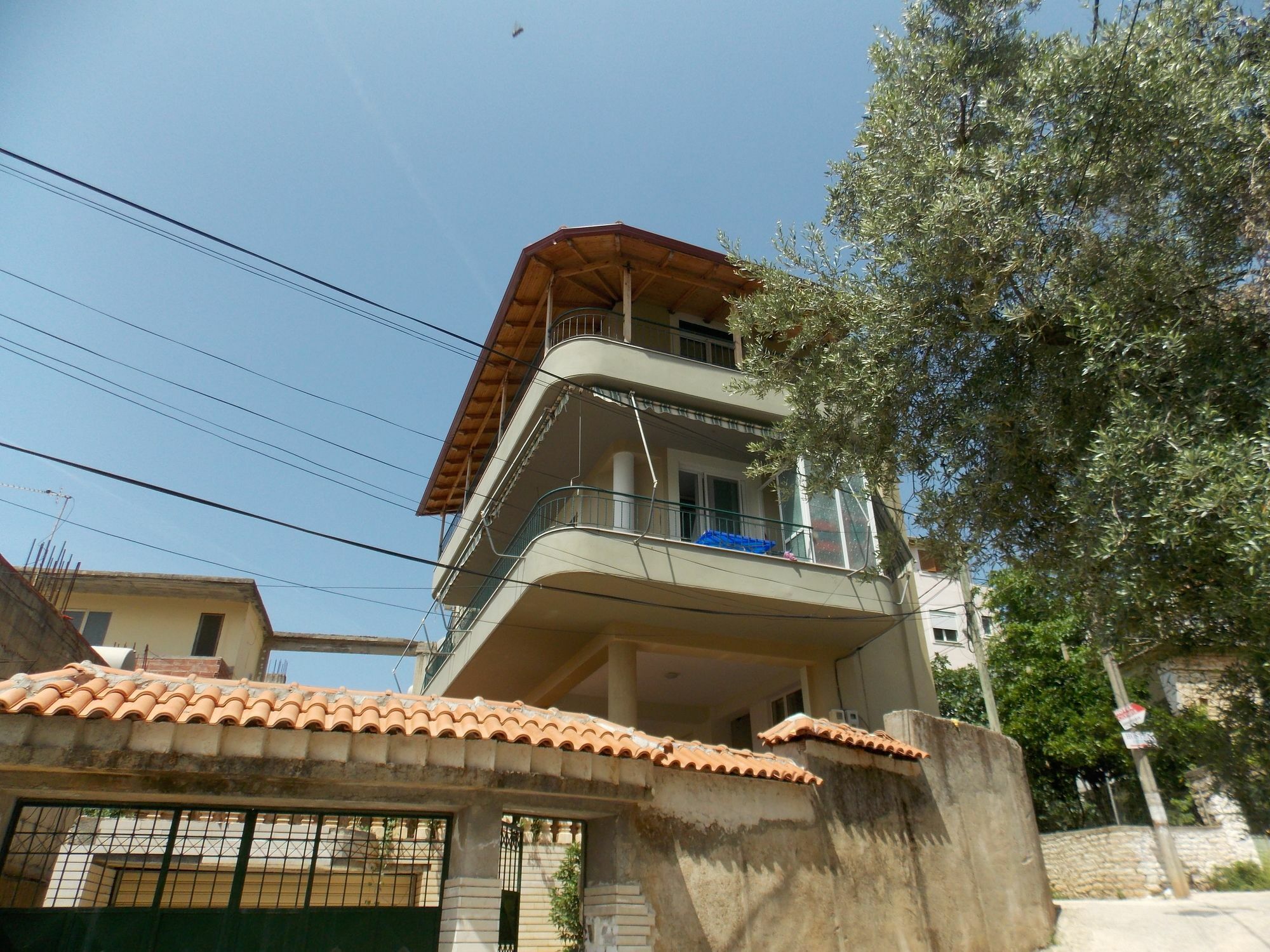 Vila Gjoni ซารานเดอ ภายนอก รูปภาพ
